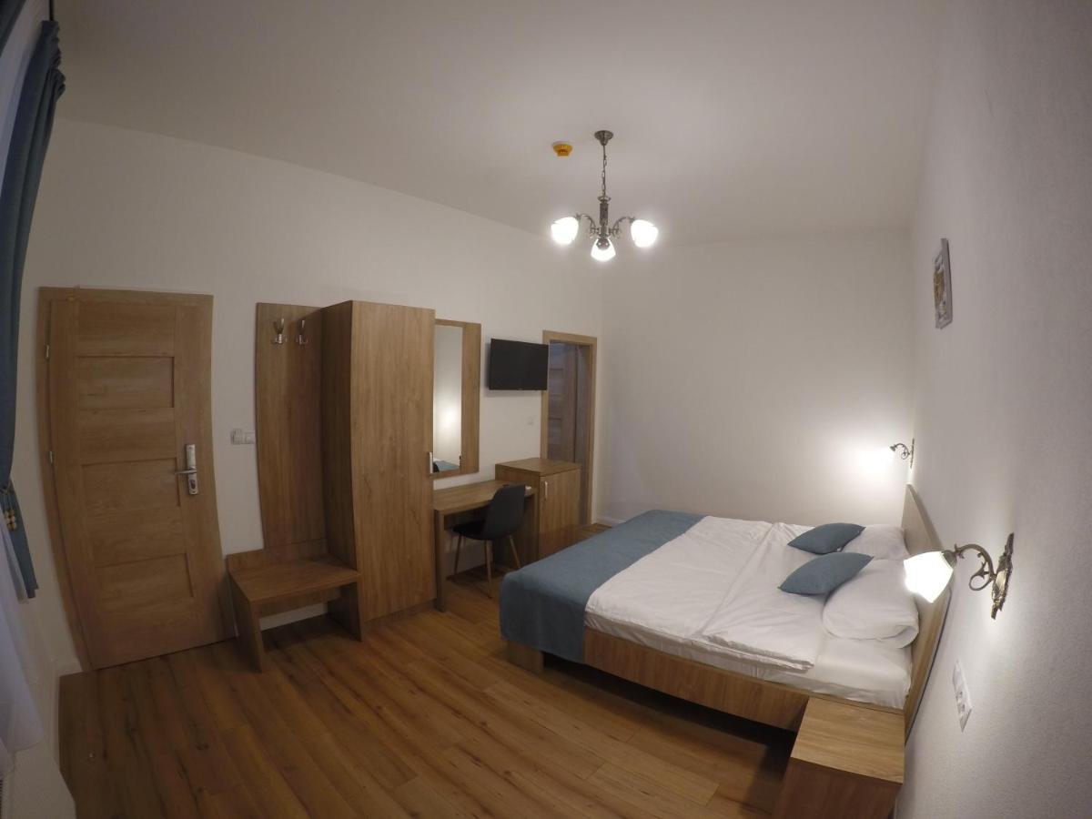 Casa Bacila Hotel Сибиу Екстериор снимка