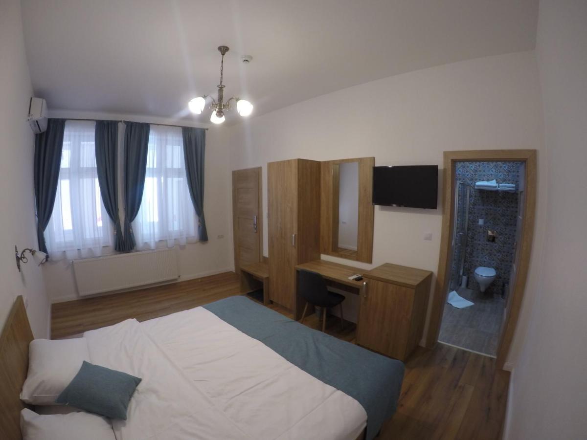 Casa Bacila Hotel Сибиу Екстериор снимка